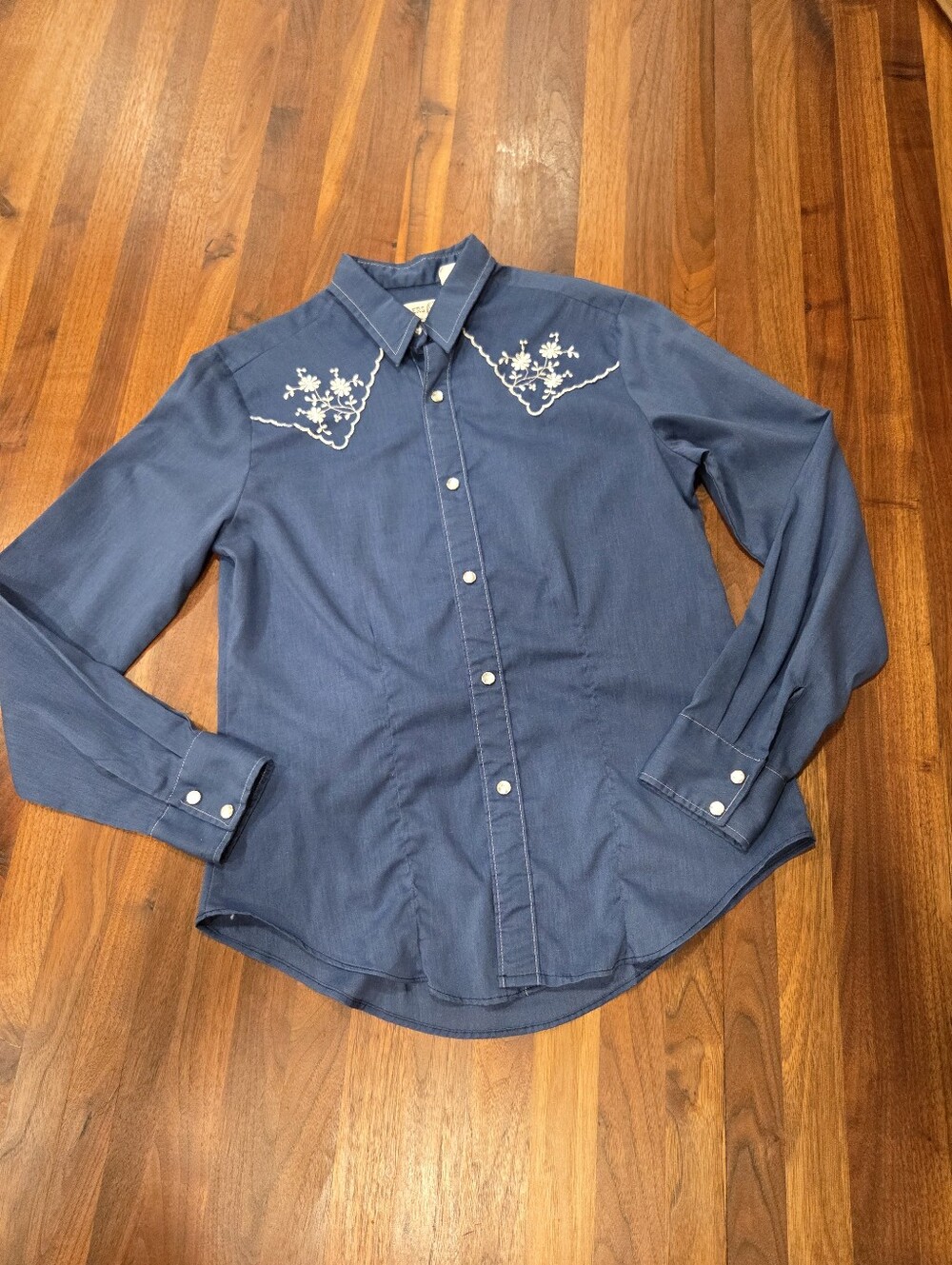 Vintage Western Sheplers Pearl Snap Shirt Embroidered Flowers Navy Blue Size 14